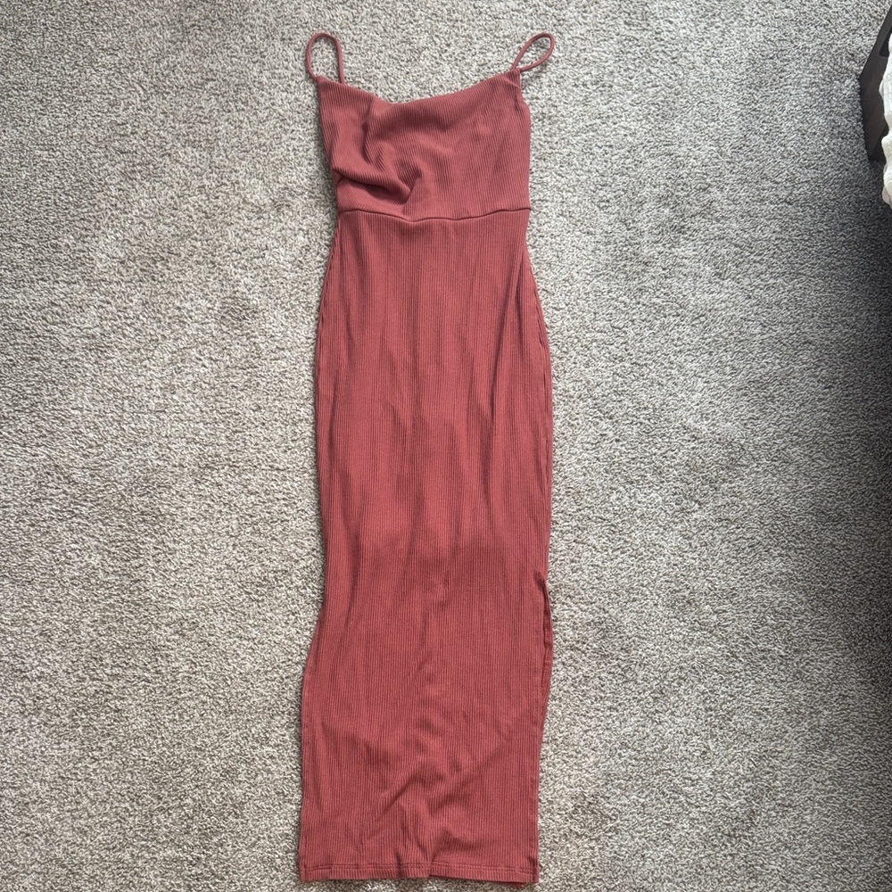Elegant Rust Maxi Dress